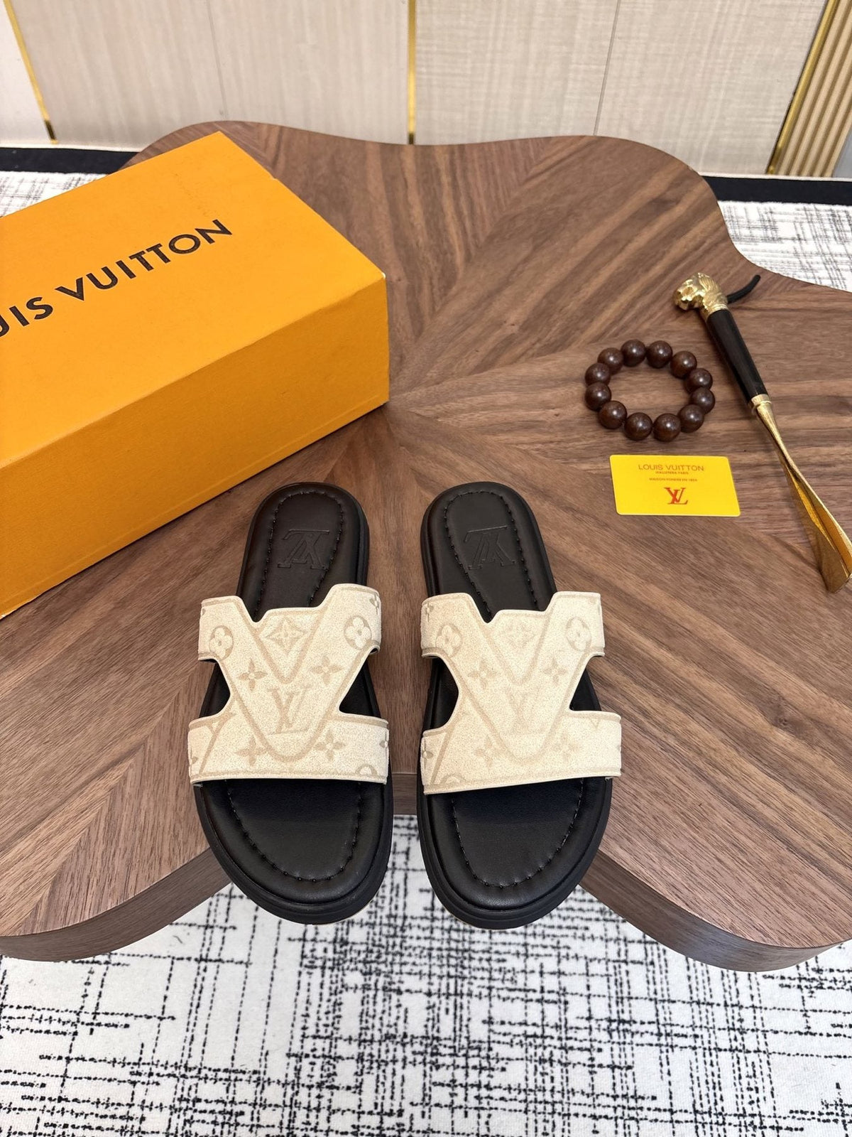 Louis Vuitton Monogram Slide Sandals - Black Contoured Footbed